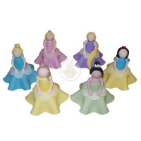 GIRLS-Princesses-96